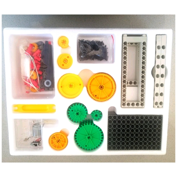 Thames & Kosmos Physics Workshop Kit - Picture 3 of 7